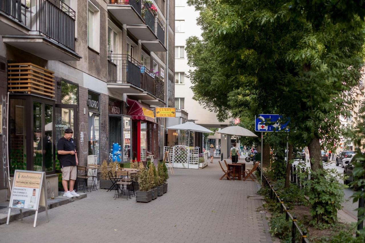 City Centre All In One Apartment Варшава Экстерьер фото